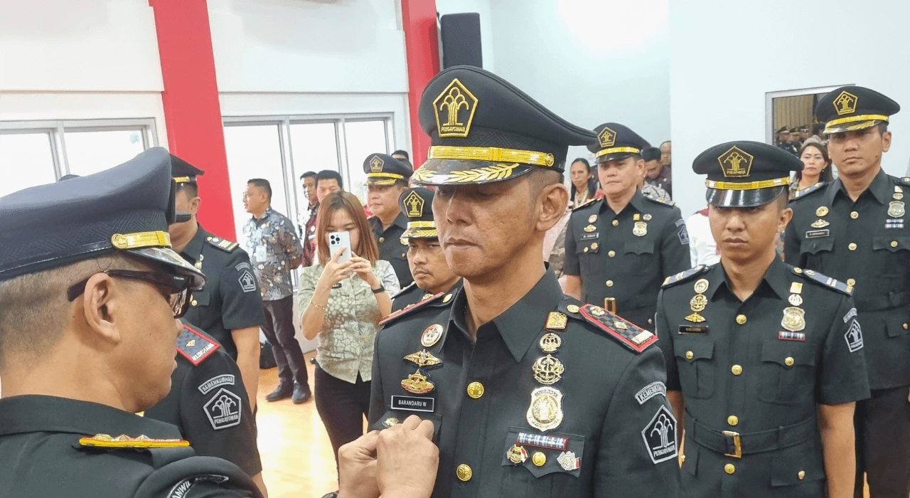 Kakanwil Kemenkumham Sulut Lantik Pejabat Administrasi, Barandaru Widyarto Resmi Jabat Kepala Kantor Imigrasi Kelas II TPI Bitung