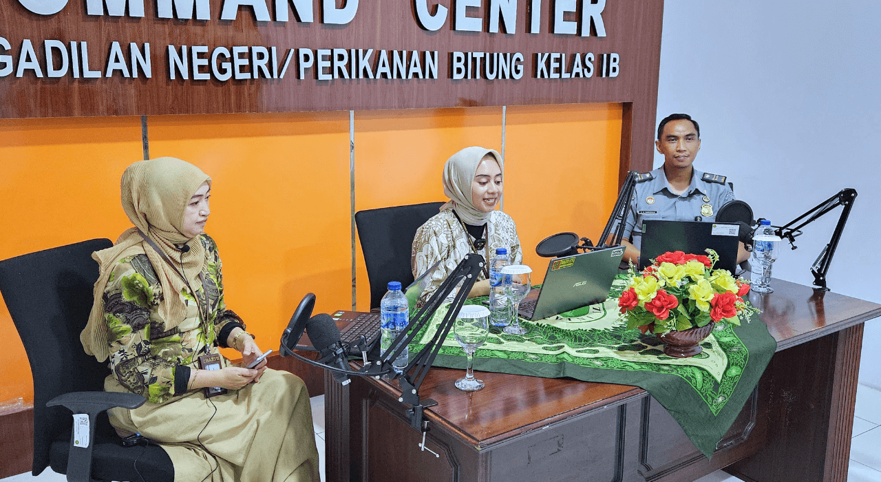 Tingkatkan Penyebaran Informasi Keimigrasian Kanim Bitung Hadiri Podcast Pengadilan Negeri Bitung