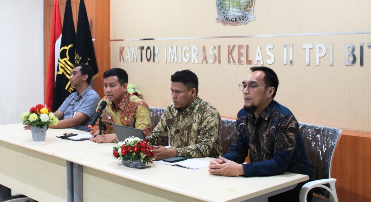 Siap Hadapi Penilaian Triwulan II Kanim Bitung Gelar Rapat Evaluasi Pembangunan Zona Integritas Menuju WBBM Tahun 2024